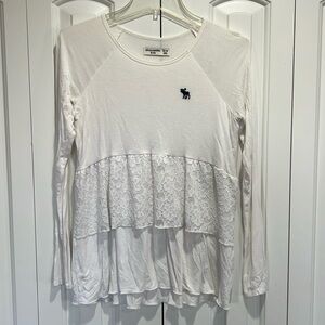 Abercrombie Kids Top. Size:13/14. Lightweight